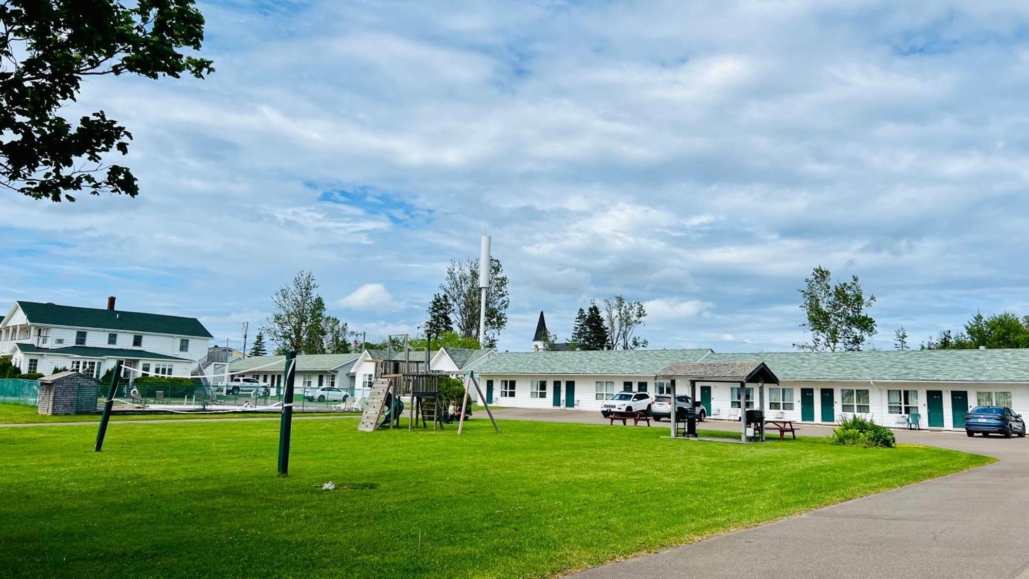 Anne Shirley Motel & Cottages Кавендиш Екстериор снимка