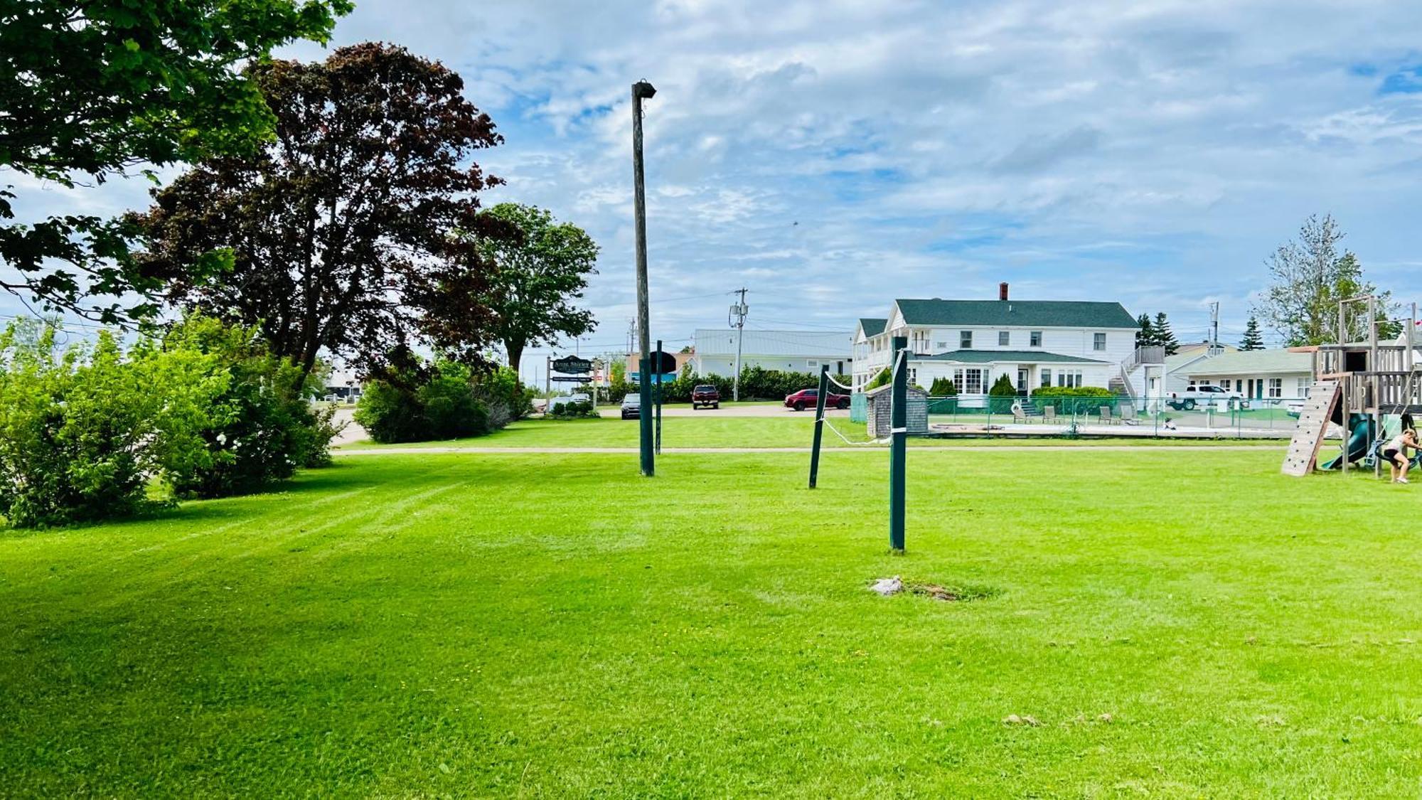 Anne Shirley Motel & Cottages Кавендиш Екстериор снимка