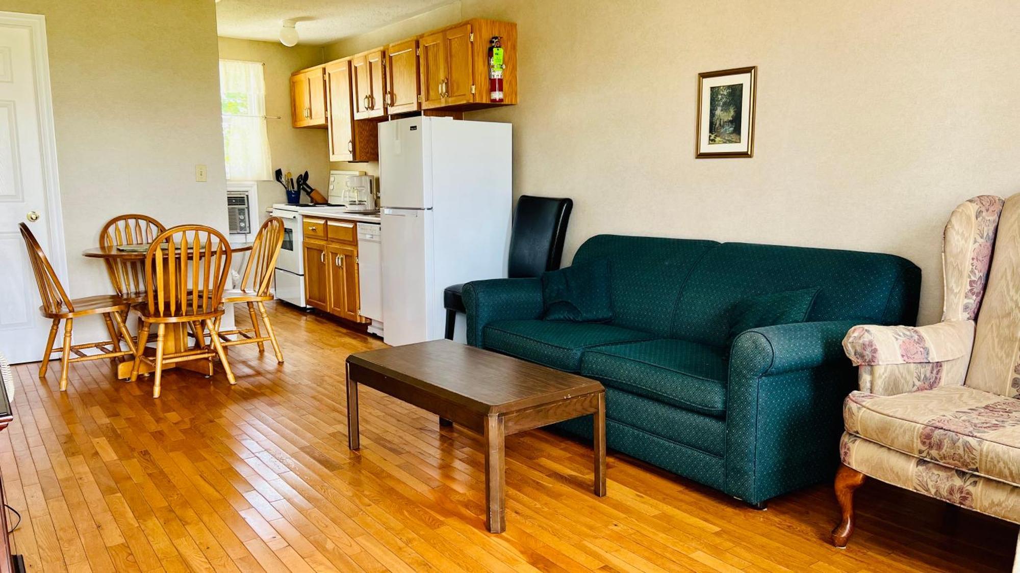 Anne Shirley Motel & Cottages Кавендиш Екстериор снимка