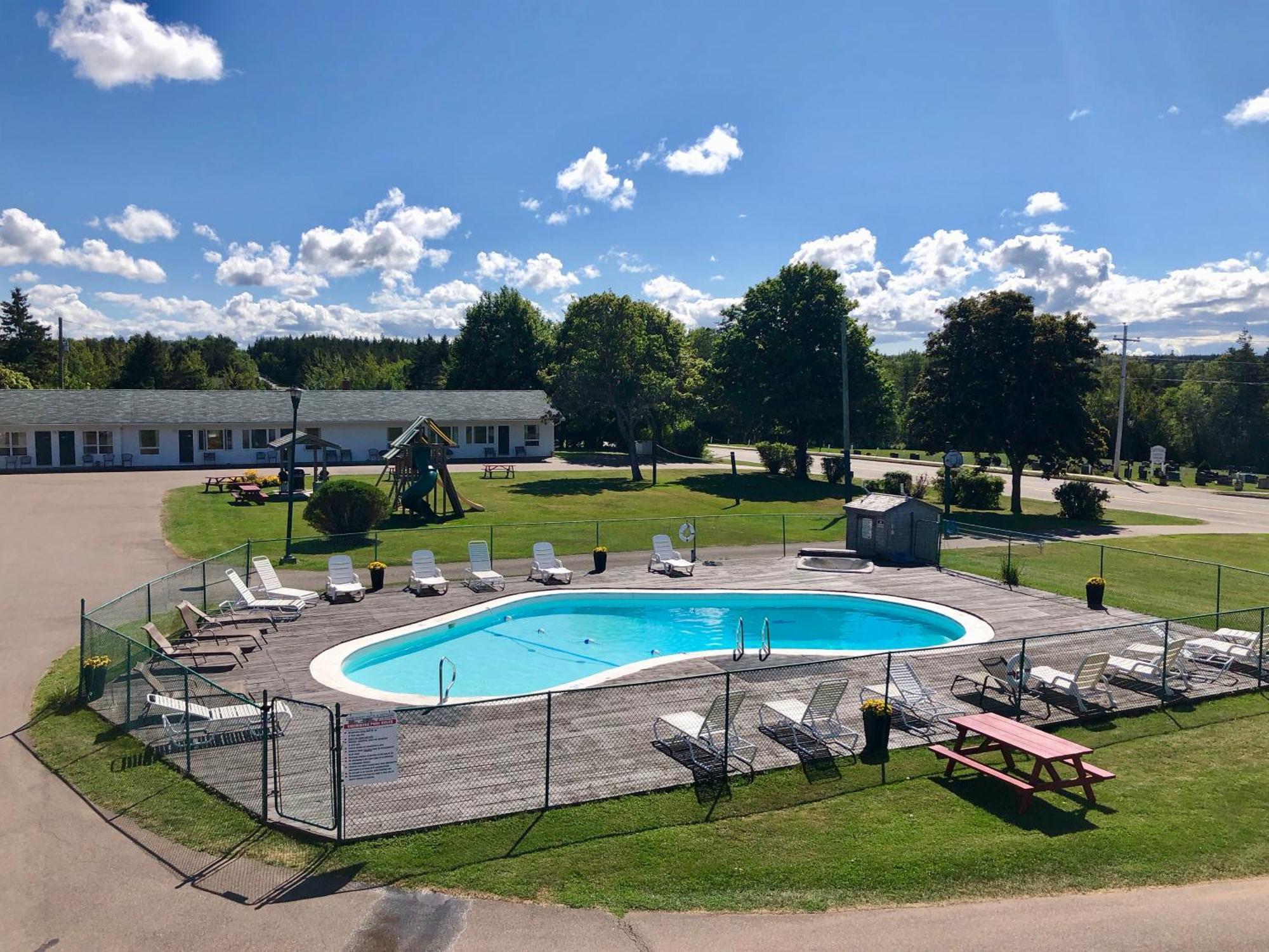 Anne Shirley Motel & Cottages Кавендиш Екстериор снимка
