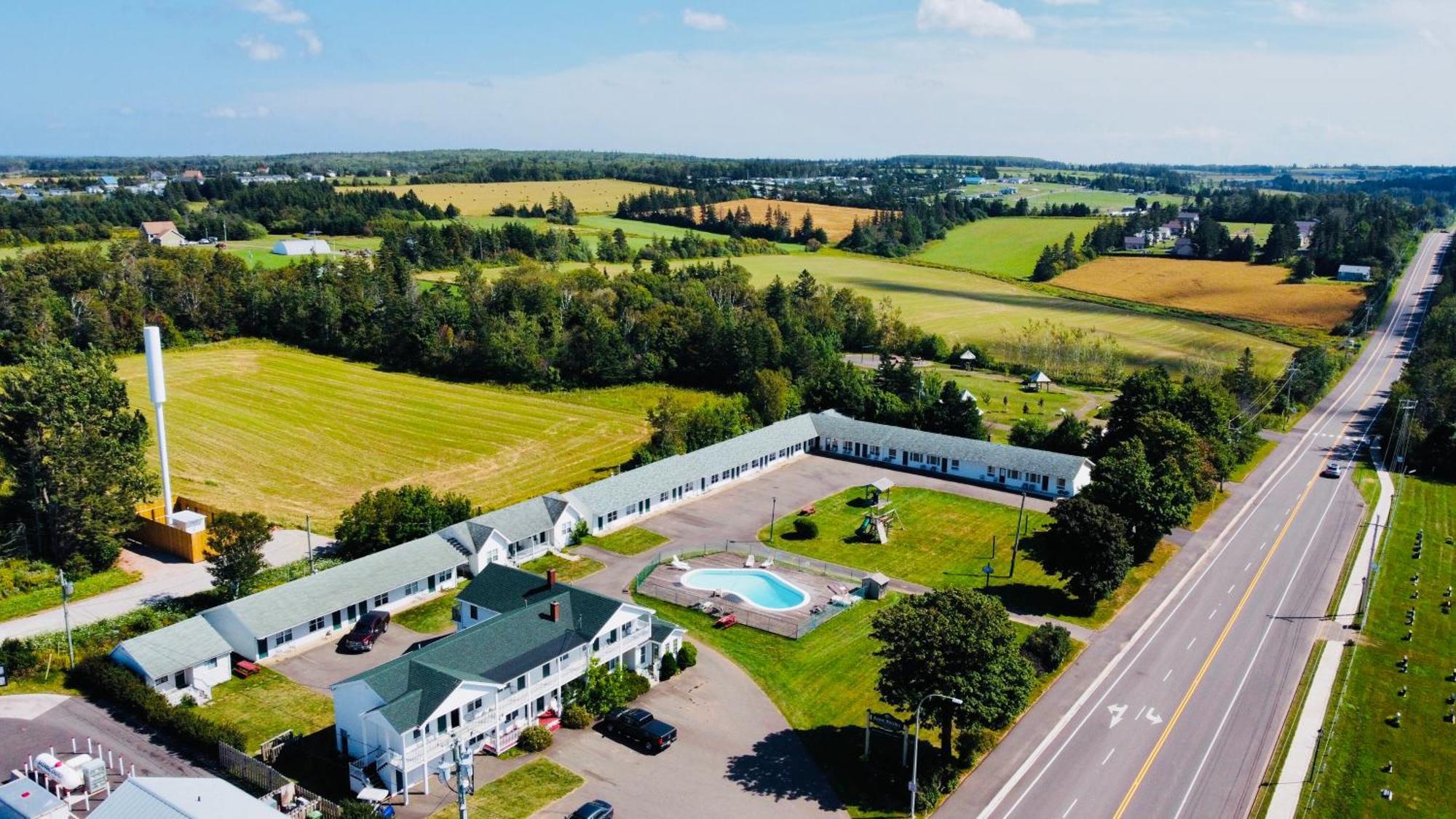 Anne Shirley Motel & Cottages Кавендиш Екстериор снимка