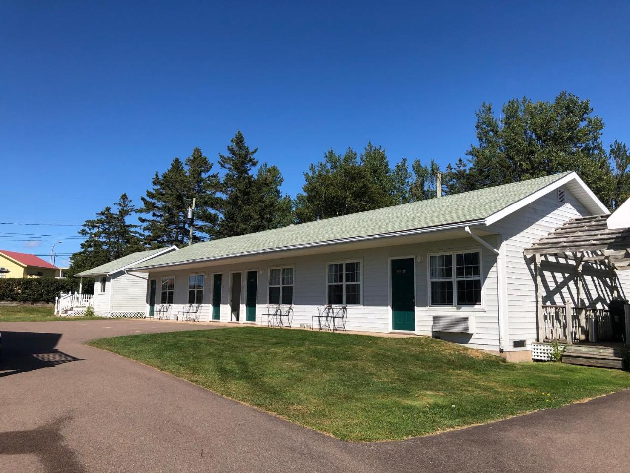 Anne Shirley Motel & Cottages Кавендиш Екстериор снимка